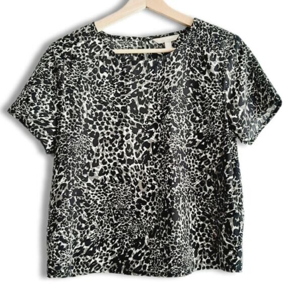 BANANA REPUBLIC Boxy Lightweight Short Sleeve Leopard Blouse Top Sz M - Picture 1 of 11